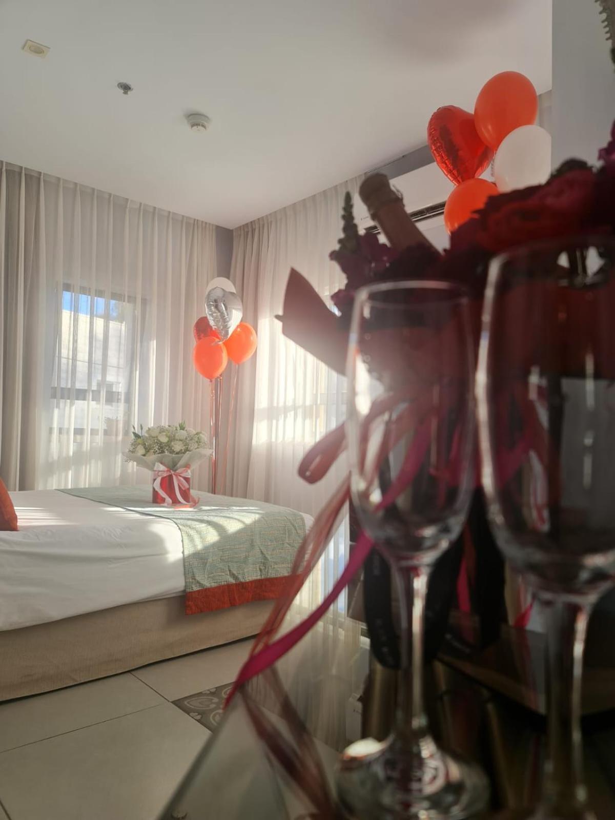 Bat Galim Boutique Hotel Haifa Buitenkant foto